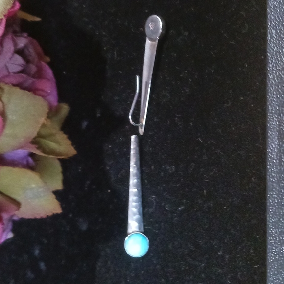 Sterling Silver and Turquoise Earrings 925 - Picture 3 of 3